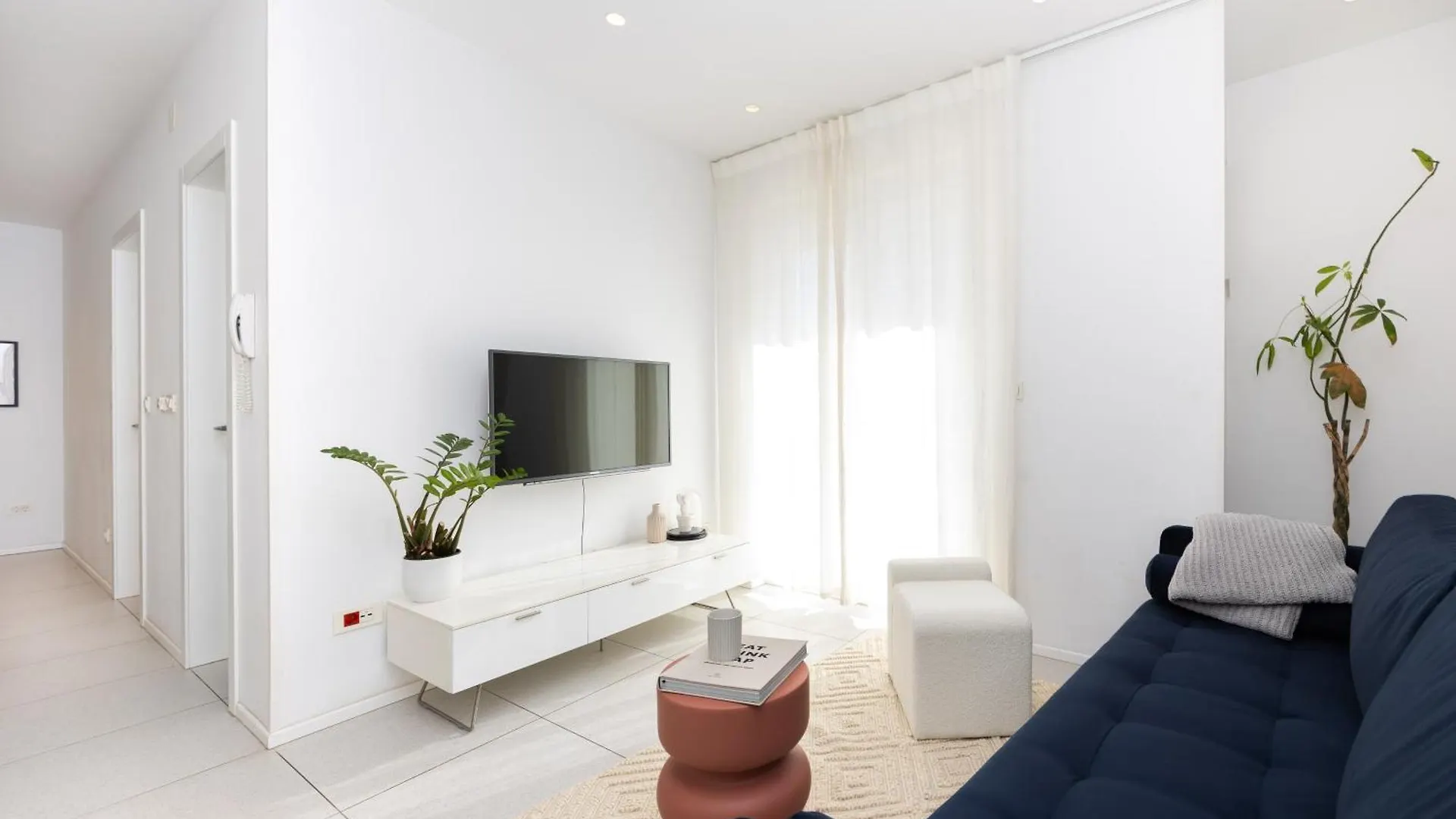 Apartment Apinelo Split