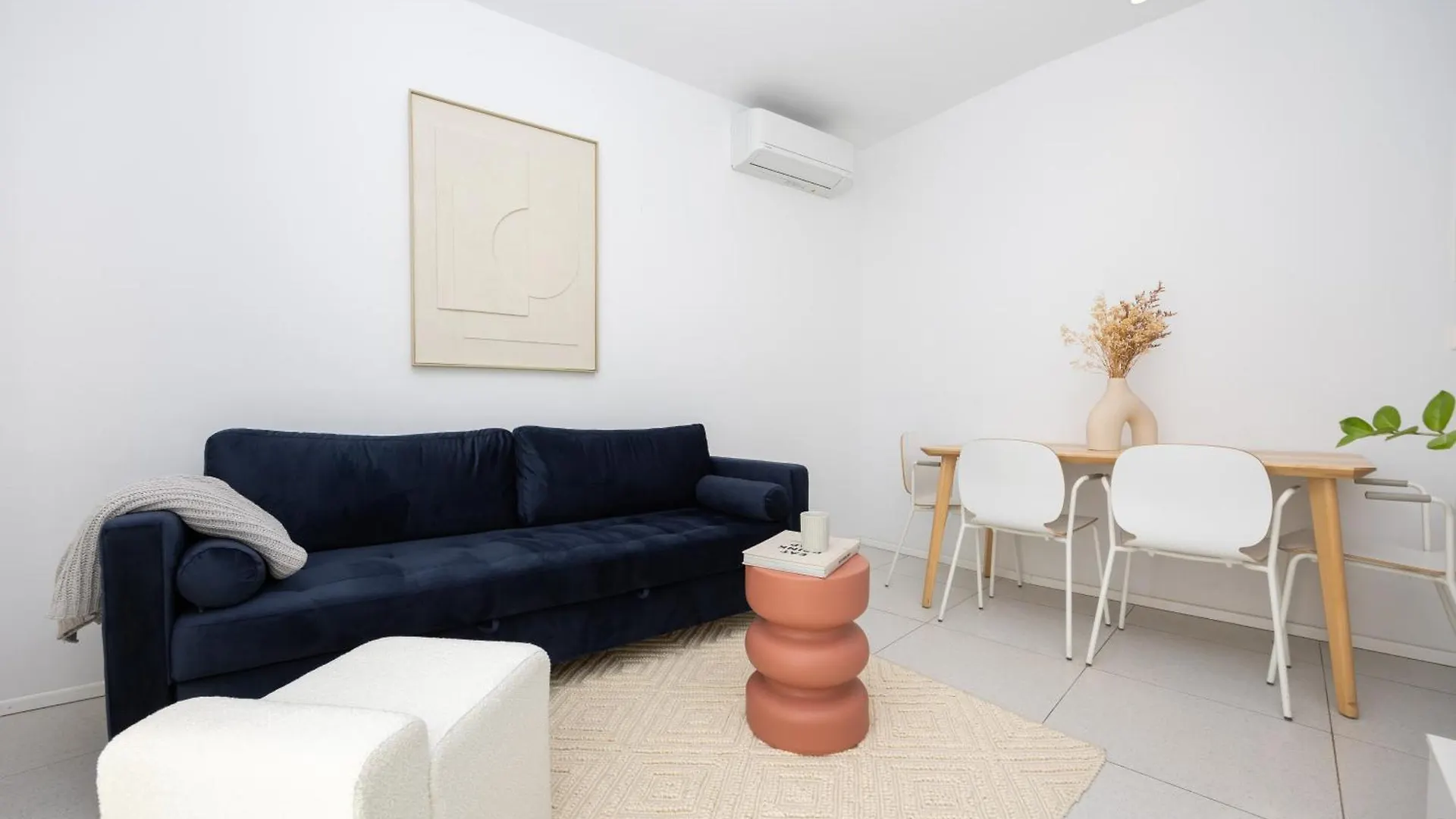 Apartment Apinelo Split