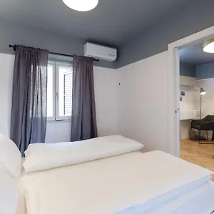 Gasthuis Mk Luxury, Split