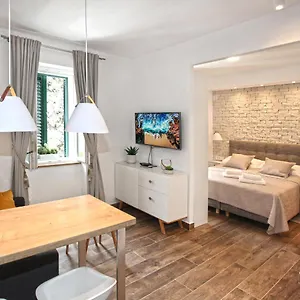 Apartamento Tessera, Split